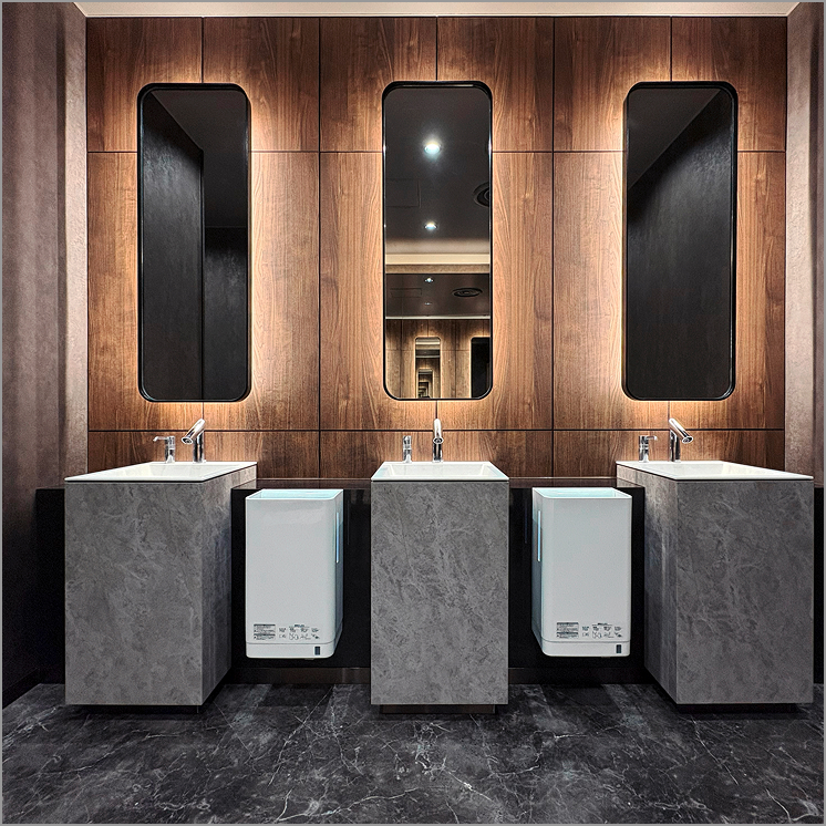 アースシネマズ姫路　女子トイレ